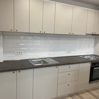 mobila-bucatarie-comanda