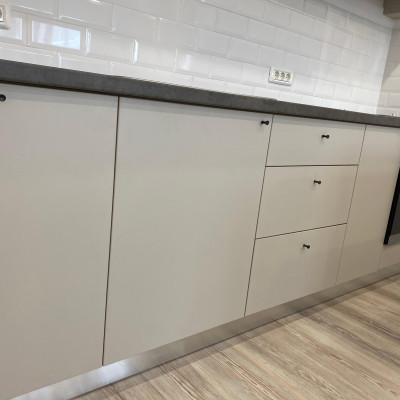 mobila-bucatarie-comanda